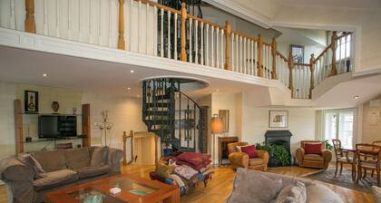 Parnell Boulevard Apartments