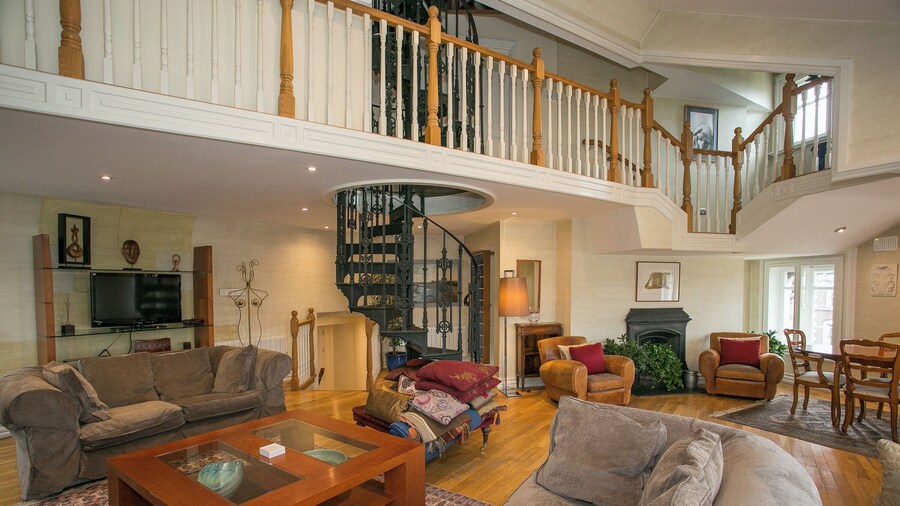 Parnell Boulevard Apartments