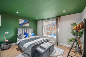 3 Schlafzimmer, Bügeleisen/Bügelbrett, WLAN, Bettwäsche