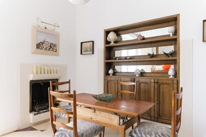 Apartment, Partial Sea View | Dining room