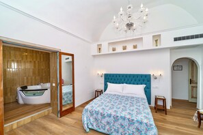 1 bedroom, free WiFi, bed sheets - Casa Cosenza Romantic Room Jacuzzi (Positano)