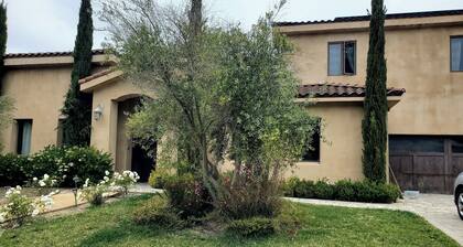 Private Newl build studio in luxury estate neighborhood of Laguna Hills