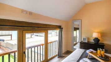 3 chambres, Wi-Fi gratuit, draps fournis