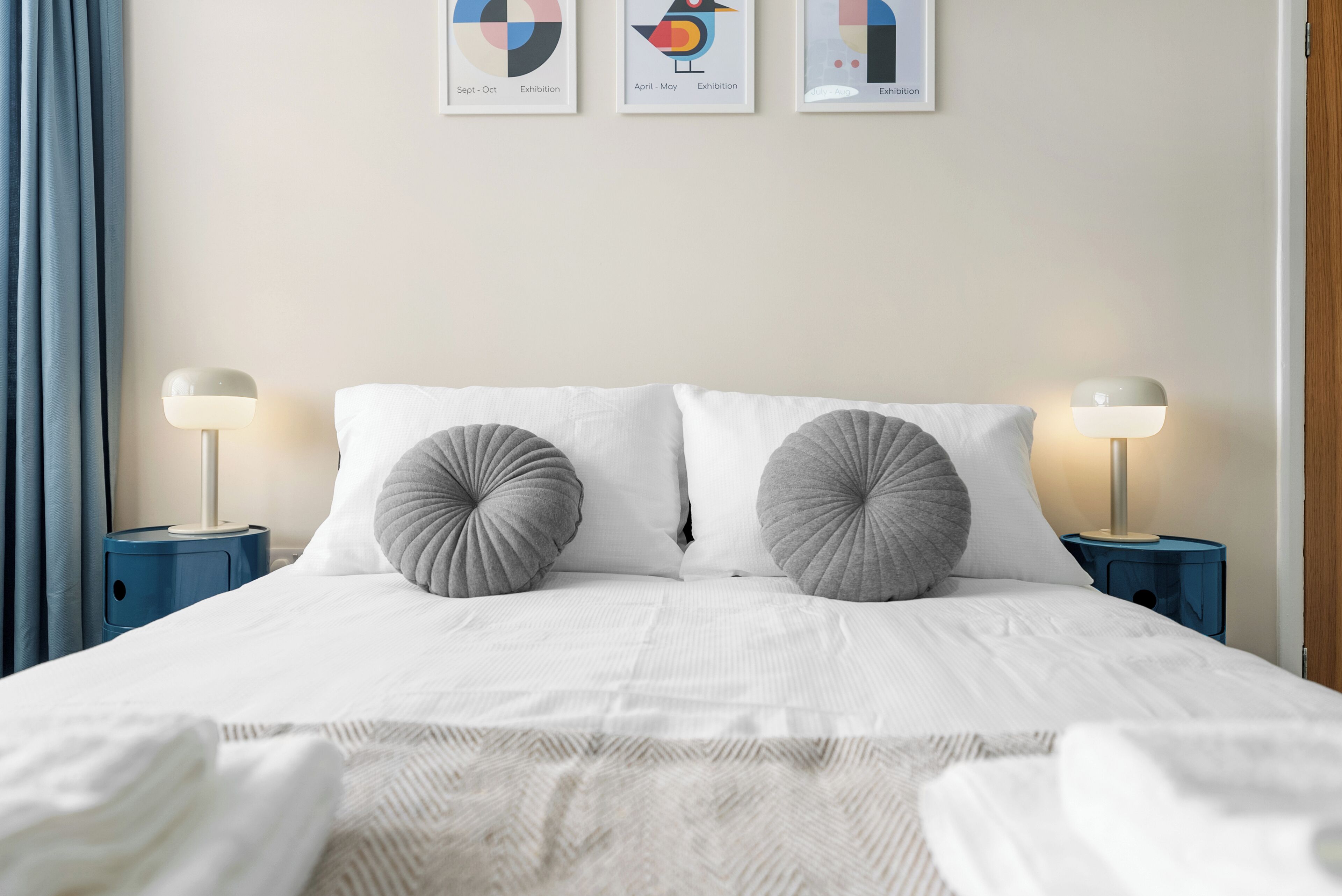 3 slaapkamers, een strijkplank/strijkijzer, gratis wifi, beddengoed