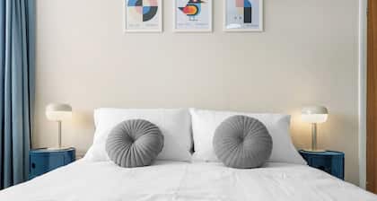 Modern 3 bed home ideally located close to Coventry City Centre, w/parking