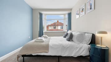 3 bedrooms, iron/ironing board, free WiFi, bed sheets