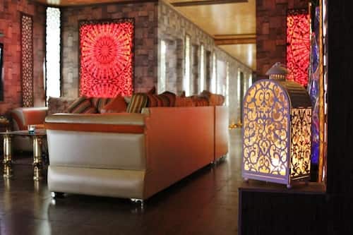 Sauna, hot tub, steam room, hot springs, mud baths, hot stone massages