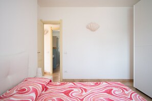 4 bedrooms