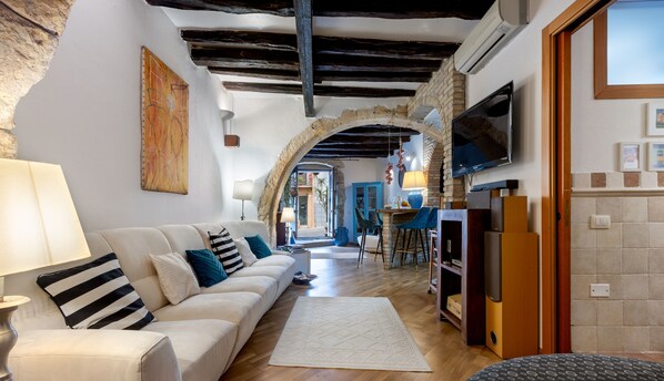 TV - Marina Antica Dimora (Cagliari)