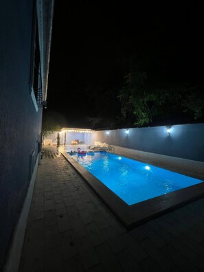 Bungalow, 2 chambres, fumeurs, piscine privée | Piscine | Piscine extérieure