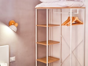 Literie hypoallergénique, Wi-Fi gratuit, draps fournis