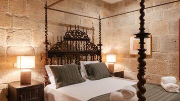 8 sovrum, strykjÀrn/strykbrÀda, gratis wi-fi och sÀngklÀder