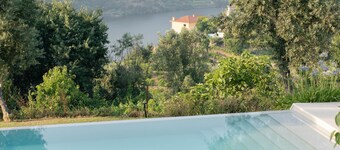 Feel Discovery Casa da Granja Douro Valley