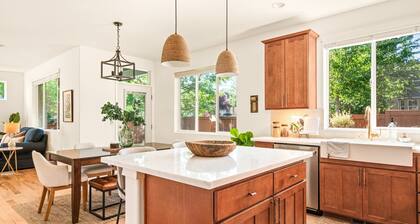 Renovated 3BR Retreat – Ideal for 30+ Day Stay