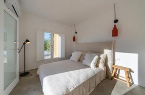 3 dormitorios, tabla de planchar con plancha, wifi y ropa de cama