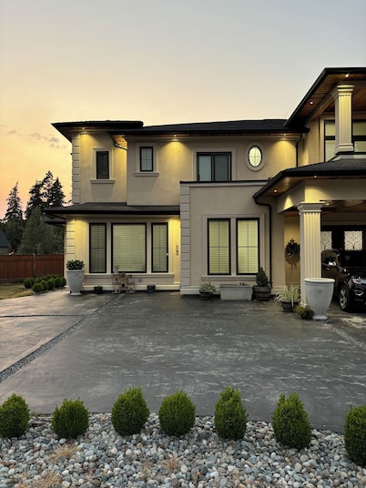 Two spacious bedrooms with dining and washroom in a new home. Independent space.