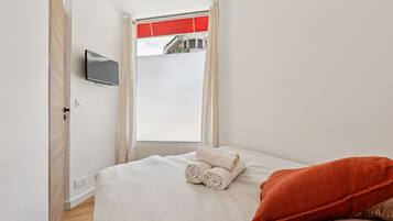1 chambre, bureau, lit parapluie, Wi-Fi gratuit
