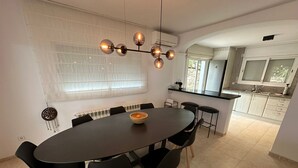 Dining - Luxury Villa Paradise in Castell-platja (Castell-Platja d'Aro)