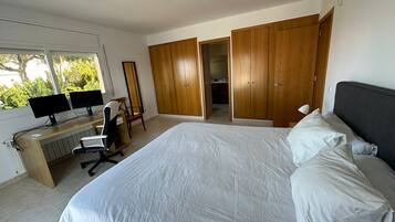 4 Schlafzimmer, kostenloses WLAN, Bettwäsche