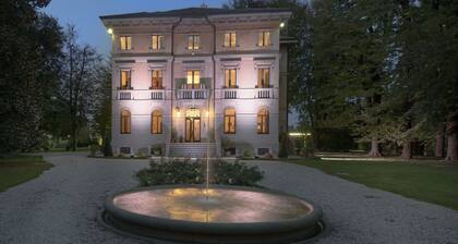 Villa Paola In Padova With Ac