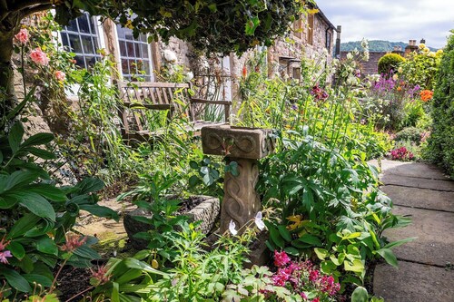 Quintessential Cottage in the Heart of Bakewell | Pass The Keys