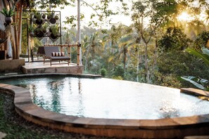 Villa | Pool