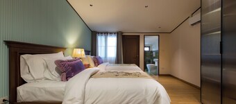 Villa No.9, Luxury Chiang Mai Living