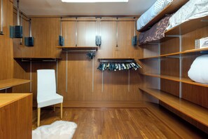Exclusive Condo | In-room safe, iron/ironing board, free WiFi - La Casa di Tonina (Quartu Sant'Elena)