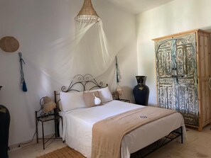 6 chambres, Wi-Fi gratuit, draps fournis