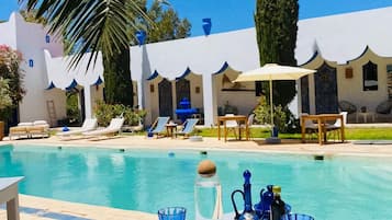 Udendørs pool