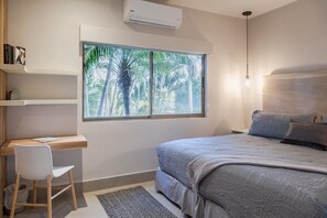 2 bedrooms, desk, iron/ironing board, travel crib - Super Clean Beach Condo with Vast Oceanfront Views near Marina Playa Flamingo  (Playa Flamingo)