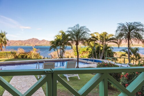 Super Clean Beach Condo with Vast Oceanfront Views near Marina Playa Flamingo 