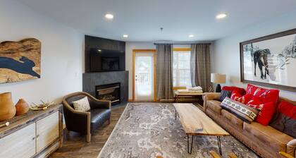 Modern & Plush 2BR, just steps from the slopes by RedAwning