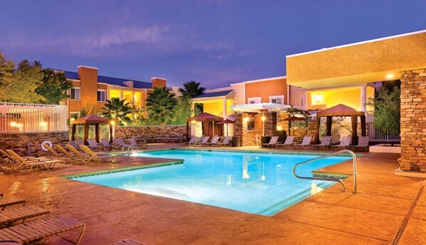 Pool - Tropicana 2 Bedroom Deluxe (Las Vegas)