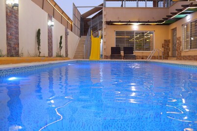 Sendebad chalet 3 bedroom with two swimming pool in Deaad sea 