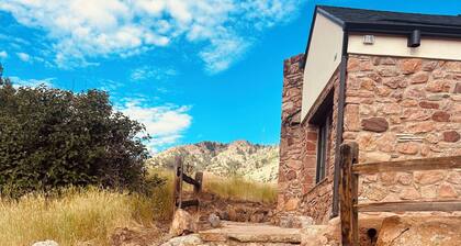 Casa Serpiente, A Red Rocks Retreat