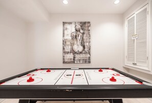Spielezimmer