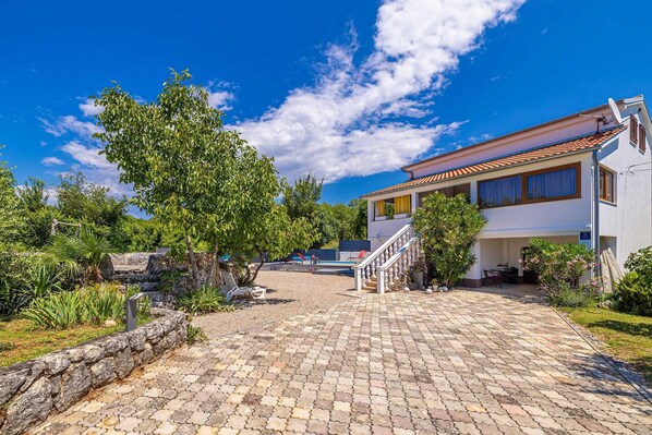 Terassi/patio