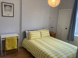 2 Schlafzimmer, Bügeleisen/Bügelbrett, WLAN, Bettwäsche