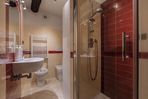 Apartment | Bathroom
