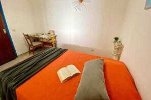 2 chambres, fer et planche à repasser, Wi-Fi gratuit, draps fournis