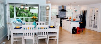 New 5BR/5BA Nantucket Retreat with AC, Wi-Fi, and Beach amenities