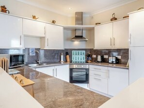 Private kitchen - UK47549 - Carty Cottage (Newton Stewart)