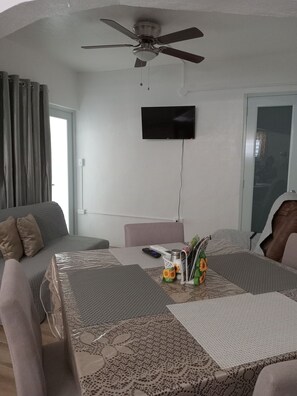 Interior - Charming 2-bedroom house with WiFi, AC in phenomenal Vieques (Vieques)