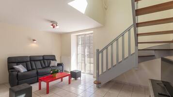 TV, DVD player, ping pong