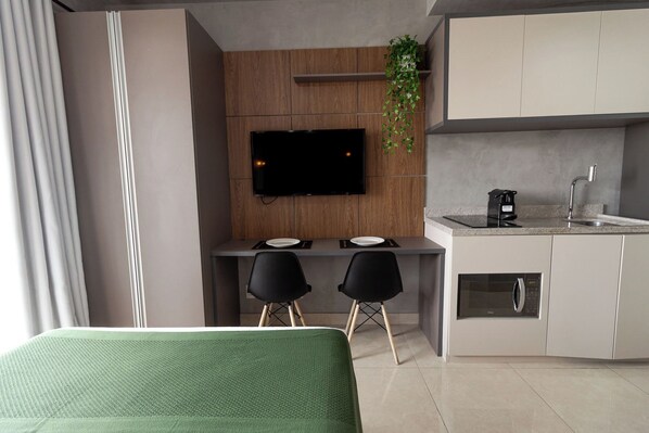 Interior - Ath City 4 apt Rental (Athens)