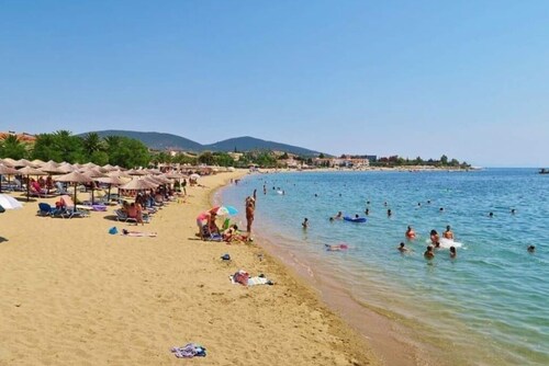 Διαμέρισμα με μεγάλα δωμάτια για μία άνετη διαμονή!