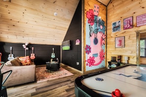 Spielezimmer