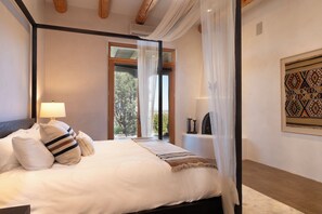 3 bedrooms, iron/ironing board, WiFi, bed sheets - Luxurious Retreat -- Incredible Views -- 12 Acres -- Monthly -- Please Inquire  (Santa Fe)