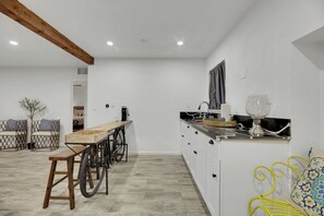 Microones, forn i placa de cuina